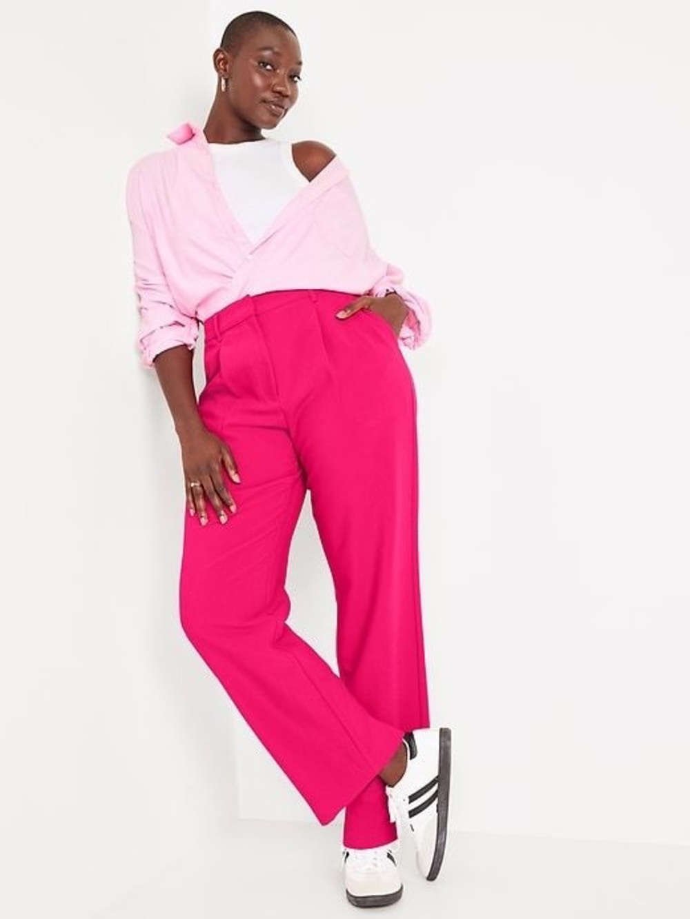Old Navy Wide Leg Pants in Vibrant Pink
